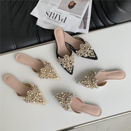 Pearl Slides Women Designer Mules Shoes Women Pointed Toe Lace Luxury Slides Flat Heel Slippers