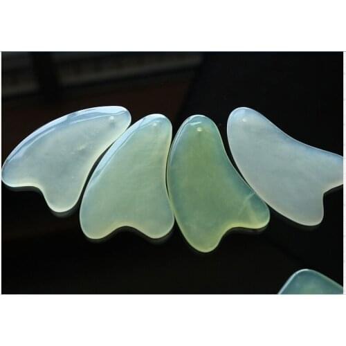 Wholesale green triangle guasha board good quality beauty salon big size jade scraping plate