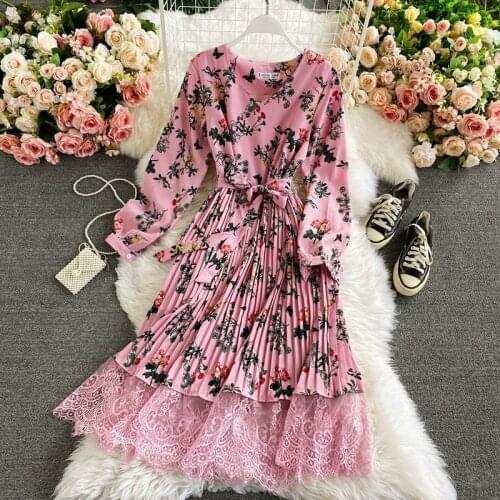 2021 Elegant V-Neck Lace-up Floral Print Dress Women Sweet Patchwork Lace Pleated Dress Fashion Sashes Big Hem Vestido feminino