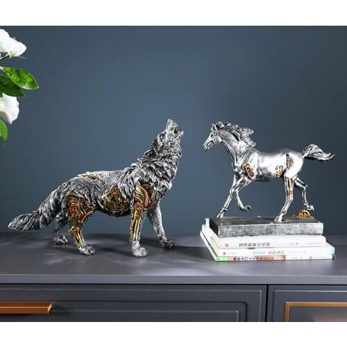 Mechanical wolf decoration antique home accessories TV cabinet wine cabinet office creative crafts furnishings