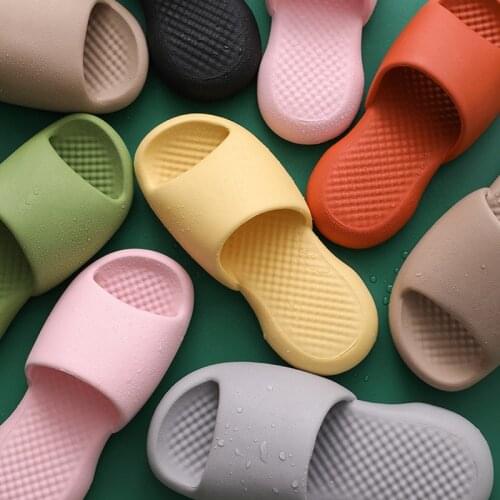 Slippers Indoor Shoes For Soft Summer EVA Sandals Mute Non-slip Women Platform Home Slippers 2021 Sliders Soft Big Size