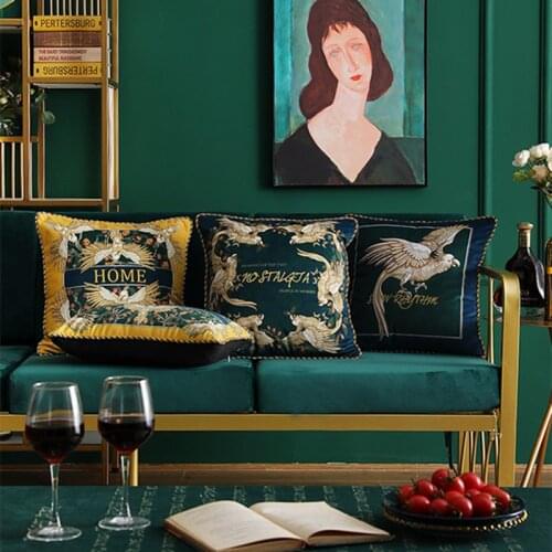 Eagle Pillow Home Decorative Throw Pillow Cover Case Soft Velvet Square Cushion Cover for Home Garden Dark Green 45x45cm