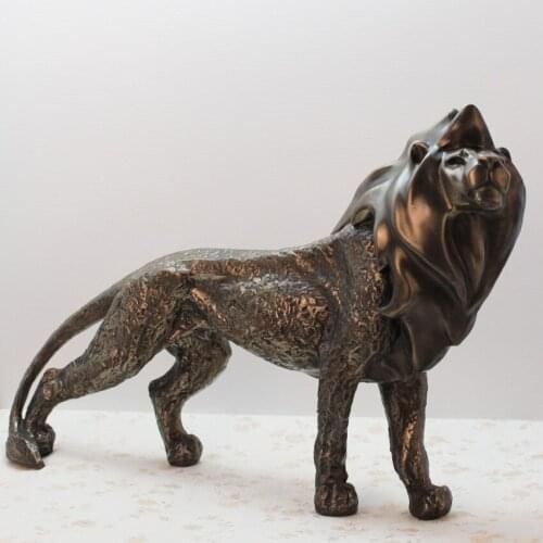 European talisman creative furnishing modern living room hall decoration resin lion handicrafts furnishing