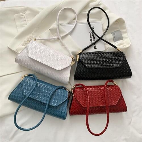 Handmade Summer Women PU Straw Baguette Messenger Crossbody Solid Color Girls Female Bag 2021 1122