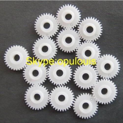 New original Clarion 6 CD changer gear 30teeth for Land+Rov 6 disc CD mechanism gear DCZ628 DCZ625 DXZ786 car radio 2pcs/lot