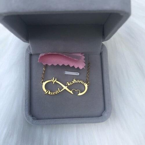 Personalized Double Name Engraved Date Numerals Cat Dog Paw Leaf Heart Infinity Pendant Necklaces Choker Girls Party Gifts