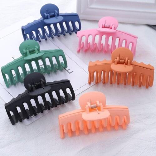 Korea Elegant Large Matte Multicolor Hairpin Bath Hair Catch Shark Clip for Women Hair Accessories Hair Style Making