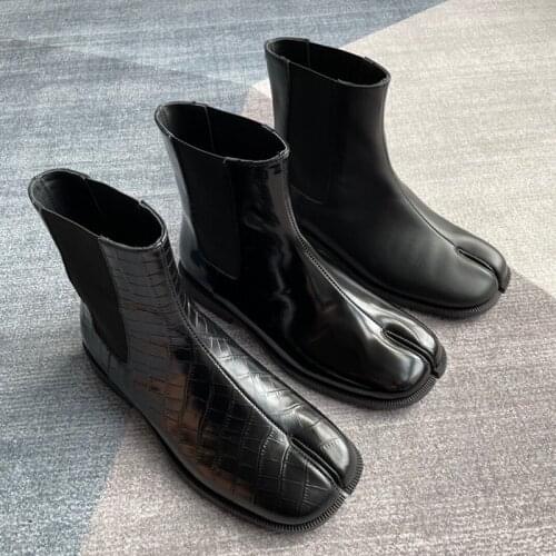 New Shoes Tabi Ninja Moccasins Round Split Toe Shallow Women Ankle Boots Lazy Slip On Slingback Boots Leather Shoes Soft Boots