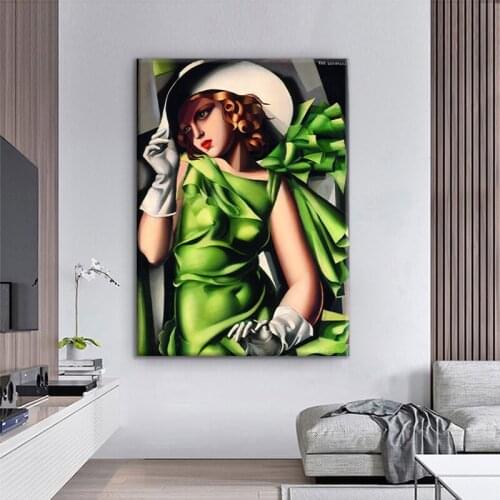 Canvas Posters and Prints Painting Fashion Young Lady with Gloves by Tamara de Lempicka, Wall Art Pictures For Home Decoration