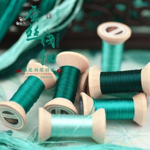 New Item Chinese 100% Silk Embroidery Thread Yarn embroidery floss for Sewing Article Wooden packing