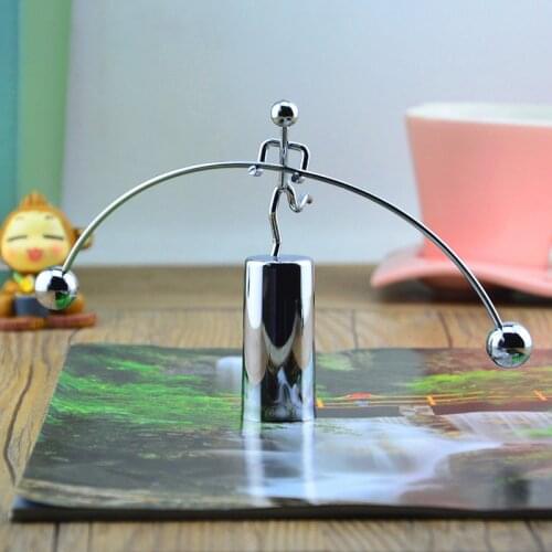 Weightlifter Mold Metal Craft Perpetual Dynamic Balancing Instrument Art Swing Kinetic Motion Toy Figurines Home Desk Decor