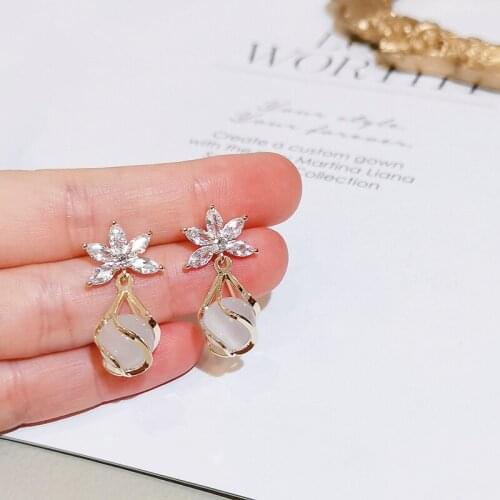 New Arrival Gold Color Plated Cubic Zirconia Crystal Flower Earrings for Women Opal Ball Drop Earrings Elegant Wedding Jewelry