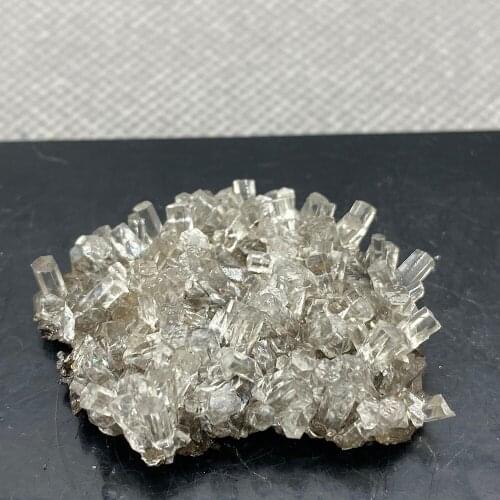 Natural transparent columnar calcite is rare and extinct in China