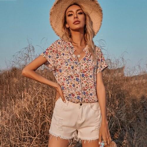 Want Move Short Sleeve Blouses