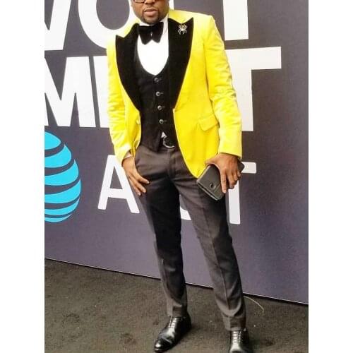 2021 Fashion Yellow Smoking Jacket Groom Tuxedo For Wedding Prom Men Suits 3 Piece Formal Slim Fit Groomsman Male Clothes Set