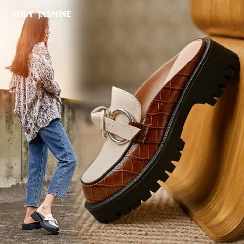 2021 New Retro Genuine Leather Shoes Women Square Heels Round Toe Ladies Casual Shoes Summer Comfortable Mules Slippers Sandles