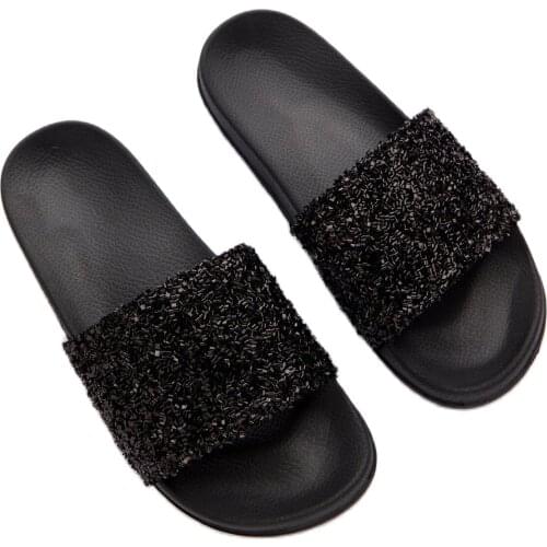 Womens Beach Slippers Silver And Black Colors Soft Sole Flexible Non-Slip Outsole Beaded Detail 2021 New Season Summer Trend fashion