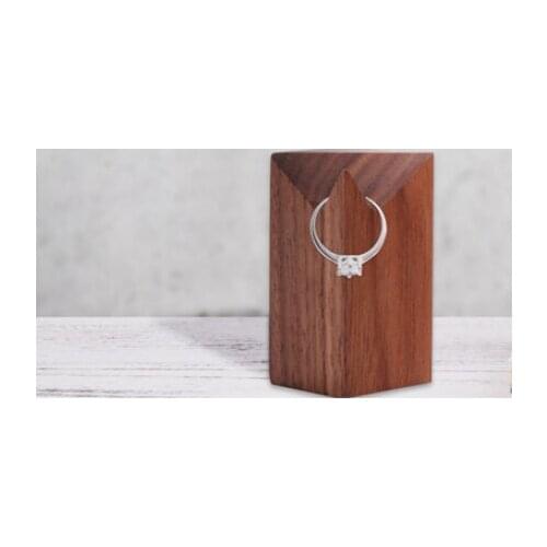 Wooden creative ring bracket square ring bracket base creative desktop small crafts practical props