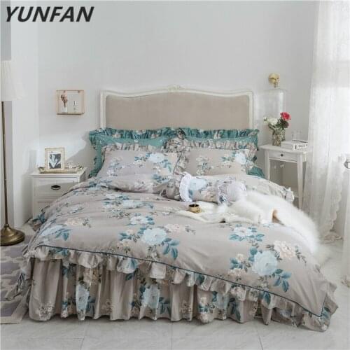 New European flower print bedding set rustic duvet cover bedding wrinkle bedspread bed skirt for wedding pillowcase bedclothes