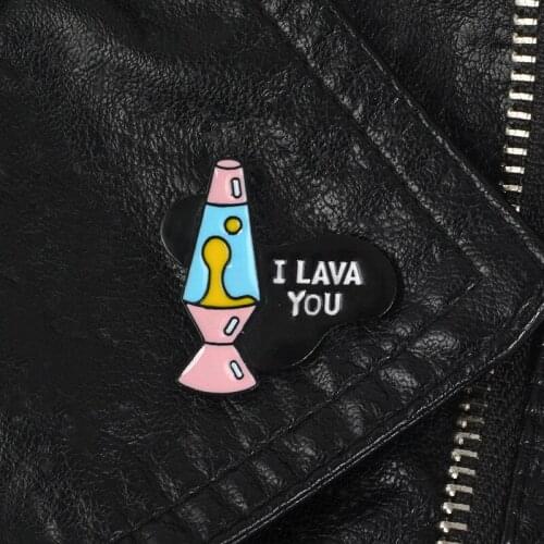 Juicer Brooch Oil Dripping Alloy Enamel Letter I Lava You Hats Canvas Bag Decoration Brooch Childrens coat accessories