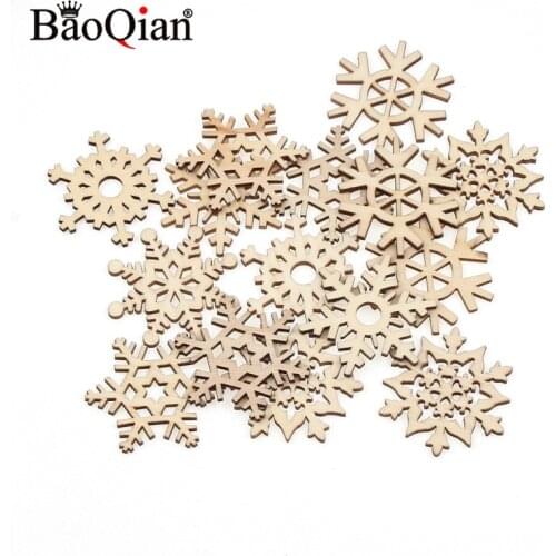 Natural Wooden Scrapbook Snowflake Pattern Handmade Painted Home Decoration Crafts DIY 20pcs 50mm