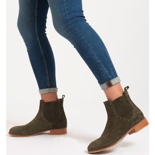 CZ London Genuine Leather Female So Wheel Boat Metal Detail Booties Heels