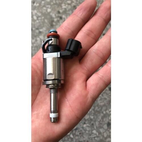 1 x High quality Fuel Injector PE01-13250b for Mazda- 3 2.0L Cx-5 2.0L Car accessories Fast delivery