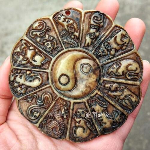 Collection of antique jade natural old Xinjiang snowflake jade old twelve zodiac jade gossip