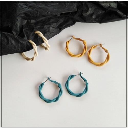 LANIWOO Retro Matte Color Circle Earring 2021 Fashion Jewelry Vintage Accessory Colorful For Women Girls