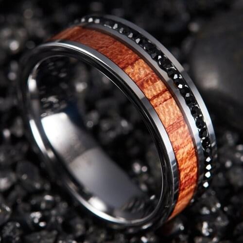 New Arrival 8MM Wide Steel Color Polished Plane Bevel Inlaid Wood Grain Black Crystal Tungsten Steel Ring Mens Fine Jewelry