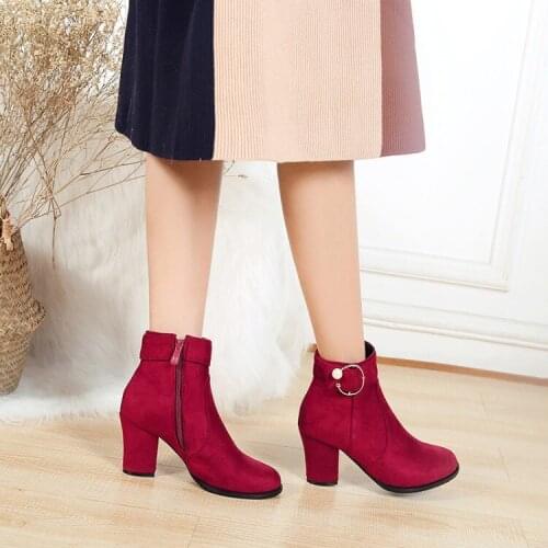 Korean version thin belt buckle thick heel womens shoes fashion small suede net red Martin boots versatile large short boots