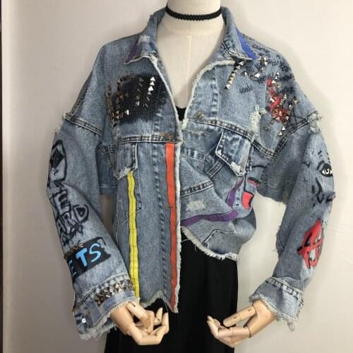 2020 New Womens Denim Jacket Spring Autumn Graffiti Rivet Jean Jackets Female Holes Denim Jackets Fashion Girl Outerwear Coat