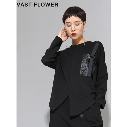 Women Asymmetry Split Black Tshirt Plus Size Long Sleeve Patchwork Pocket Loose Women T Shirt Tops Fashion Spring Autumn 2021