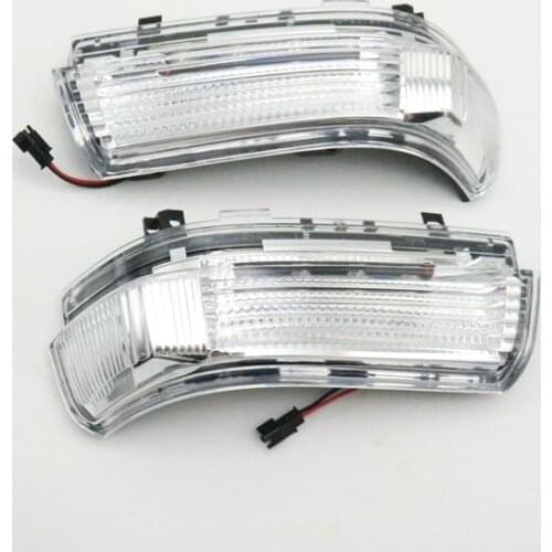 Side Rearview Mirror Turn Signal Indicator Light LED Repeater Lamp For Mitsubishi Pajero Montero V73 V77 V75 V87 V93 V97 2006