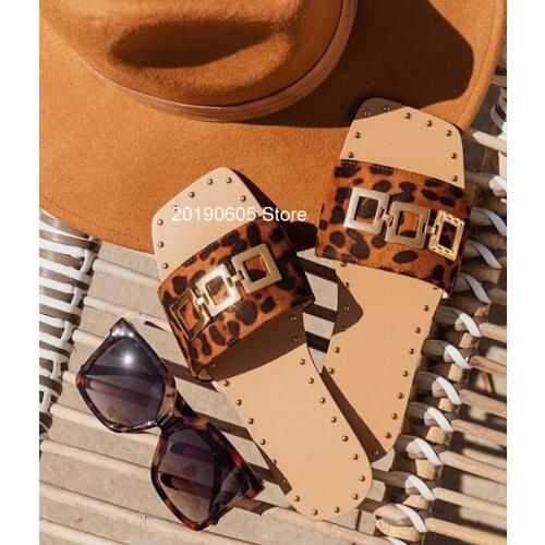 2021 Summer New Women Slippers Fashion Solid Color Buckle Womens Shoes Outdoor Open Toe Sexy Flat Sandals Plus Size 41