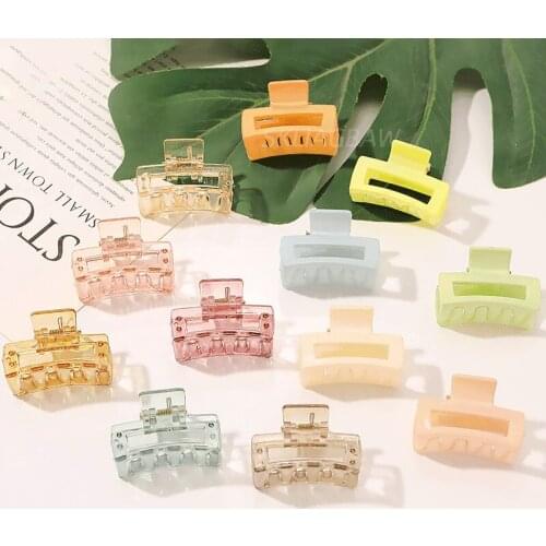 Fashion Claw Clip Women Hair Clips Small 4cm Colorful Candy Colors Hair Claw Girls Hair Barrettes Hair Clip Hair Accessories New