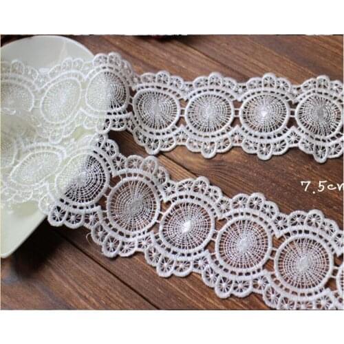 New!!7.5CM Width 2 Meters/Lot Off White DIY Clothes Accessories Top Quality Embroidery Water Soluble Lace Trim