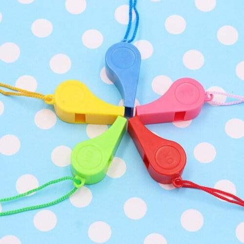 5pcs Random Color Sporting Goods Plastic Whistle Childrens Toy Color Cheer Cheer Referee Whistle Fans Prank Fun Toys for Kids
