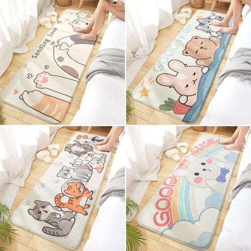 Long Floor Mat Bedside Rug Super Soft and Comfortable Lamb Velvet Foot Mat Non-Slip Absorbent Bathroom Door Mat Bedroom Carpet