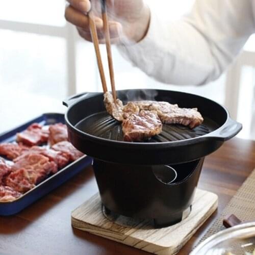 Multifunctional cast iron smoke-free household one person mini barbecue pot BBQ Korean cuisine non-stick charcoal grill plate