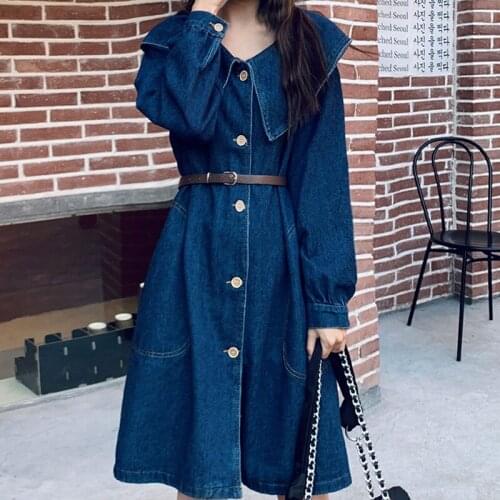 Spot Chinas new temperament fashion loose show thin in the long single breasted navy collar denim dress with a belt