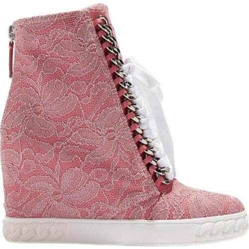 Drop Shipping Woman Fashion Pink Black Floral Lace High Top Sneakers Round Toe 8 cm Hidden Wedge Lace Up Short Ankle Boots