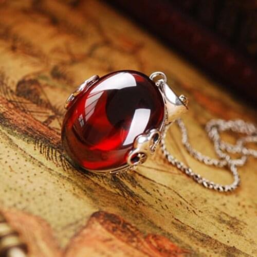 The Thai 925 Sterling silver necklace Natural semi-precious stones fairy Garnet Pendant retro fashion red corundum red pendants