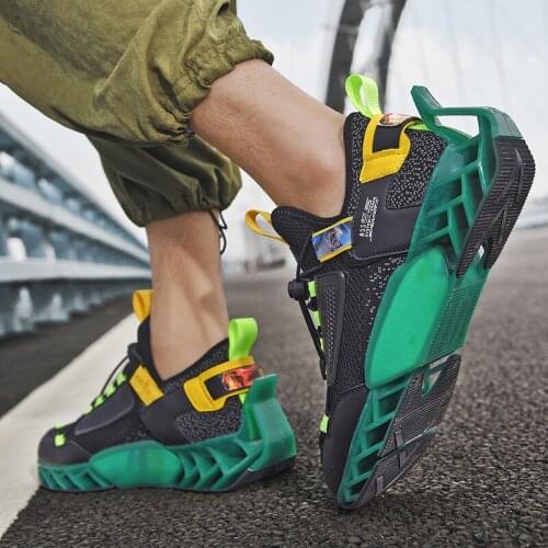 Summer Trendy Men Sneaker Breathable Running Shoes High Quality Antiskid Damping Sports Shoes Outdoor Comfortable Jogginng Shoes