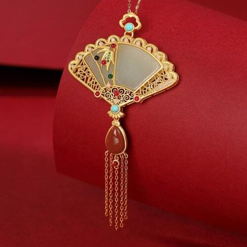 The designers original innovative silver inlaid gilt gold Hetian jade fan necklace pendant Chinese style ladies jewelry
