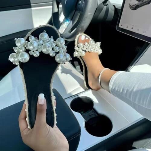 Women Slippers Flip-Flops Sandals Summer Slide Non-Slip Outdoor Beach Shoes Female Flat Sandals