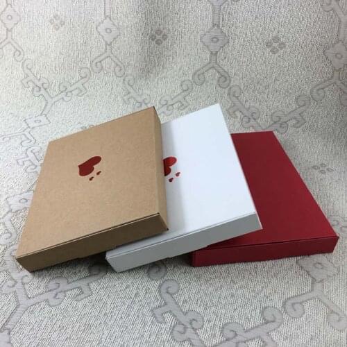 50pcs Hot stamping Red Heart Paper Gift Boxes Square Candy Box for Baby Shower&Birthday Wrapping Supplies 20x15x2.5cm