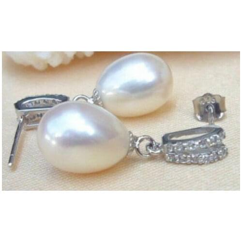New arrive pair of Round 10-12mm Natural South Sea White Pearl Earrings