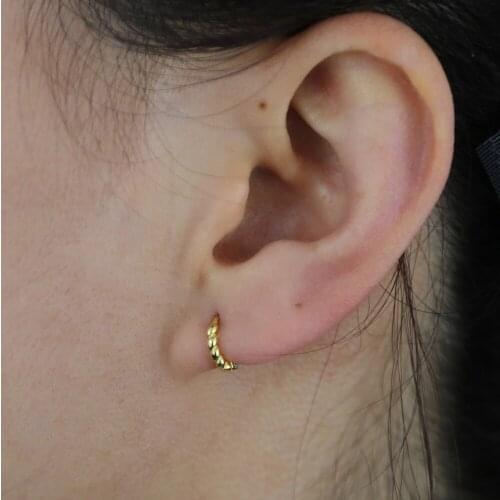 1 Pair Small Hoop Earrings 925 Sterling Silver Circle Pendientes Hoop Earrings for Women Men AreteEarring Ear Bone Buckle