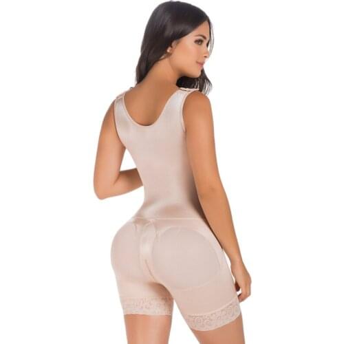 Short Bodysuit Shapewear for Daily Use and Relax Wide Straps With 3 Control Levels Side Zipper With Inner Hook-and-eye Closure